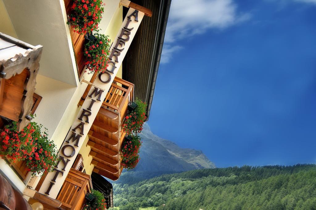Albergo Miramonti Рабби Экстерьер фото
