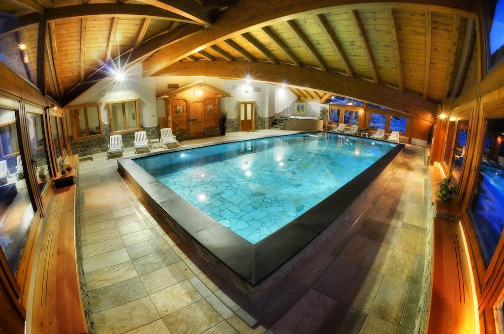 Albergo Miramonti Рабби Экстерьер фото