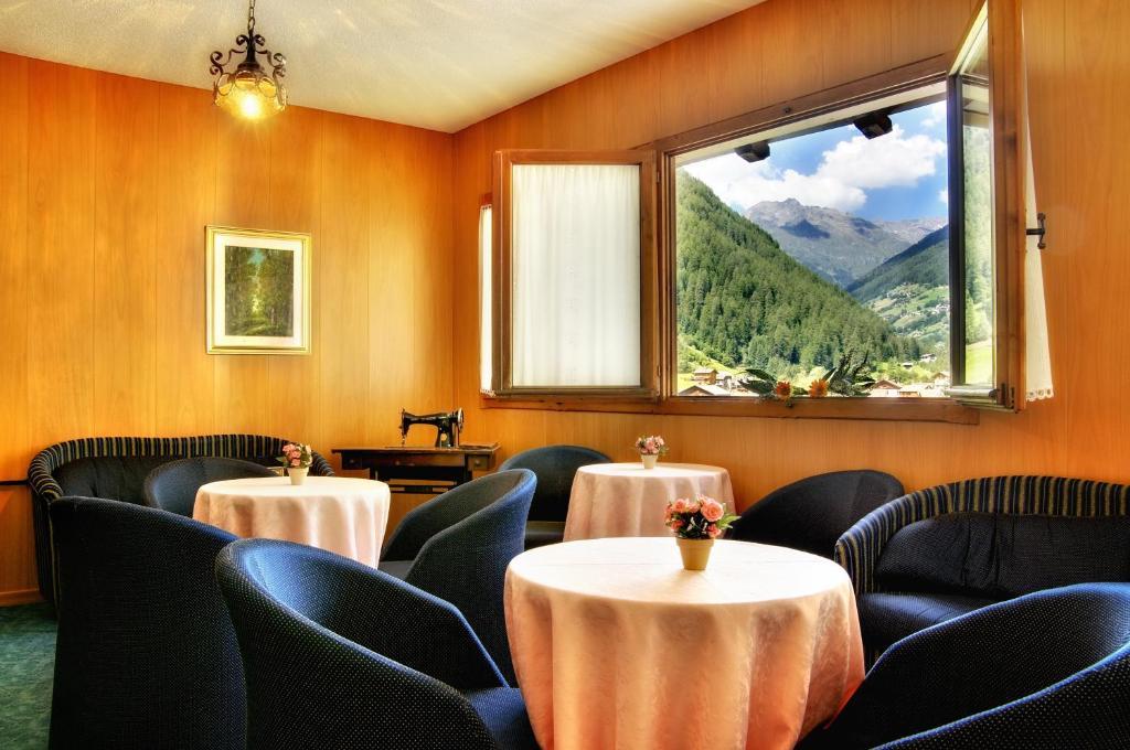 Albergo Miramonti Рабби Экстерьер фото